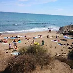 Avec Piscine, Accès Et Climatisation Appartement