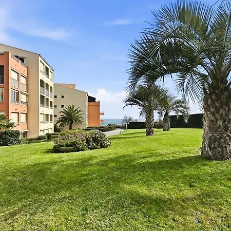 Avec Piscine, Accès Et Climatisation Appartement *