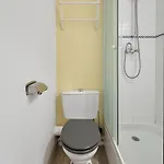 Avec Piscine, Acces Et Climatisation Agde