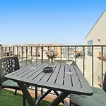 Avec Piscine, Acces Et Climatisation Apartment *