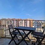Avec Piscine, Acces Et Climatisation Apartment Agde