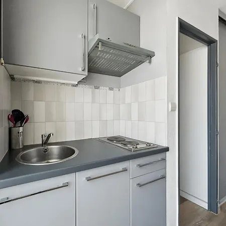 Avec Piscine, Acces Et Climatisation Apartment Agde