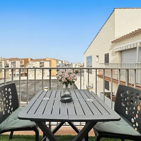 Avec Piscine, Acces Et Climatisation Apartment Agde