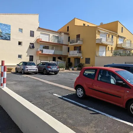 Avec Piscine, Acces Et Climatisation Apartment *